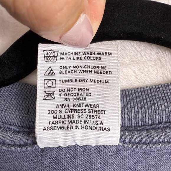 Graphic T Shirt Wolf Dreamcatcher Blue‎ Unisex Size L Spiritual Nature - Picture 4 of 7